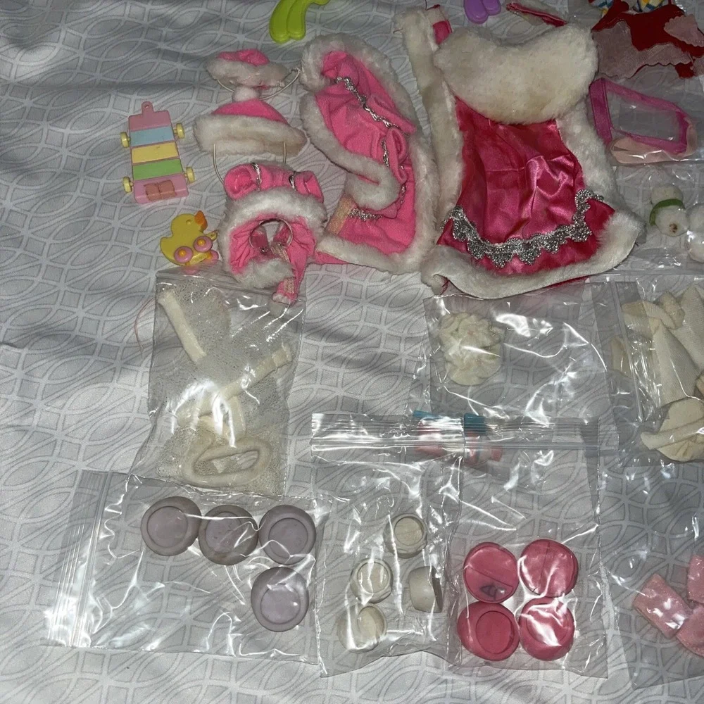 80s My Little Pony accessories lot , Brushes , Combs , Shoes , Clothes ,etc,